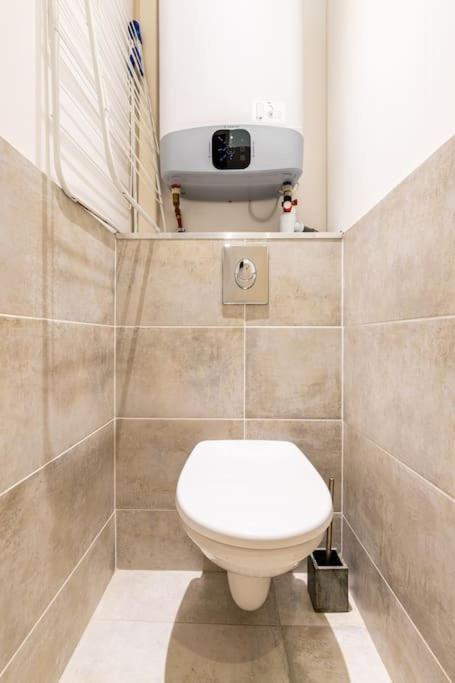 Au Gout Du Jour Climatise Apartment Toulouse Luaran gambar